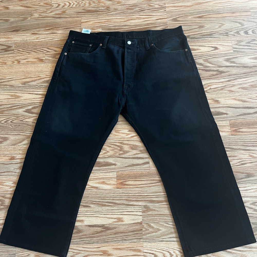Levi’s 501 black waist 42” mens